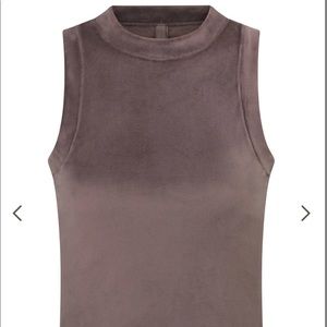 SKIMS Velour Crew Neck Tank in Amethyst